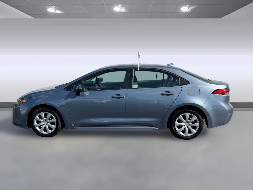 Used 2024 Toyota Corolla LE Sedan