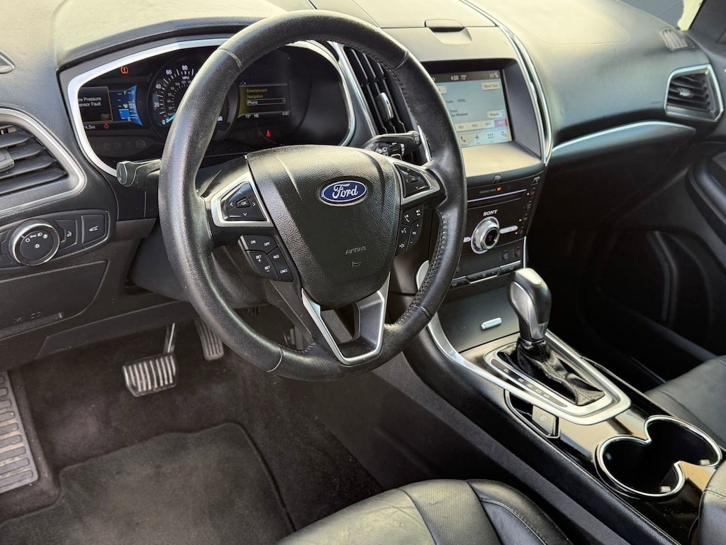 Used 2018 Ford Edge Titanium SUV