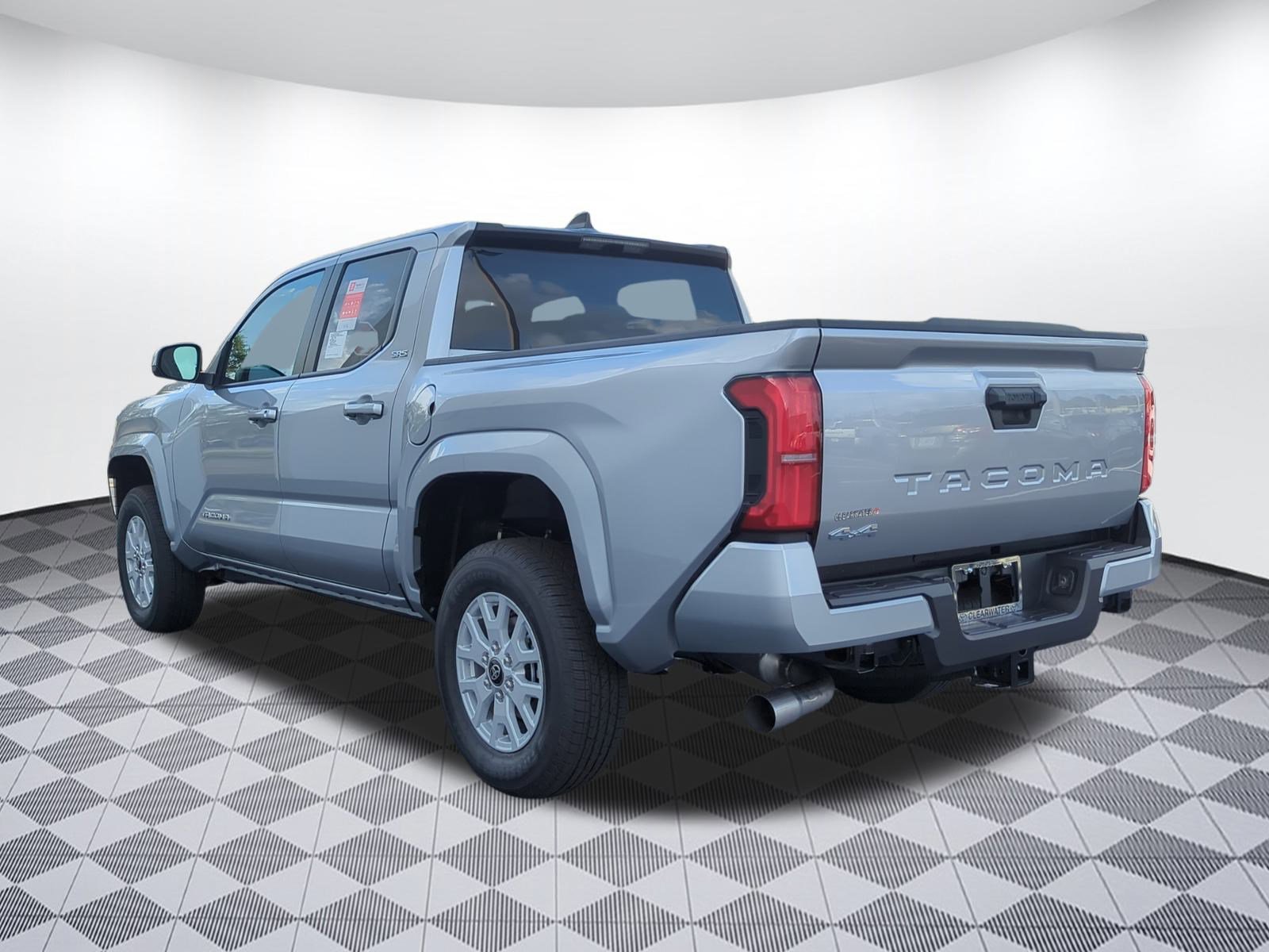 2025 Toyota Tacoma SR5 4x4 Double Cab photo 4