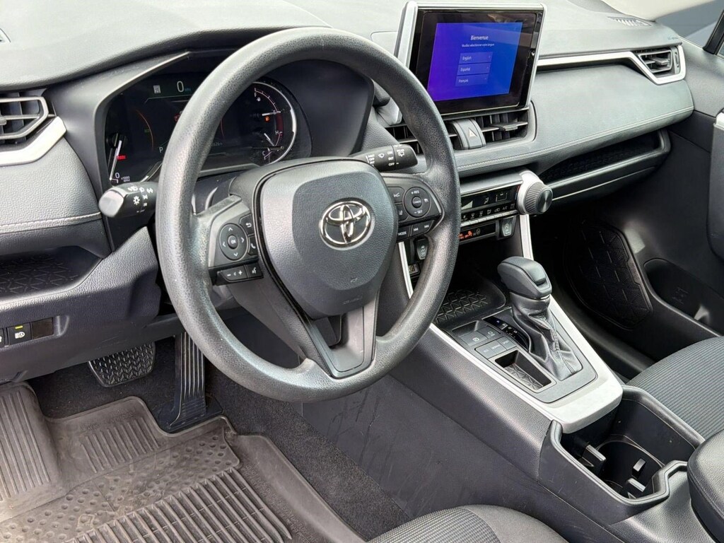 Used 2024 Toyota RAV4 LE (LE FWD (Natl)) SUV