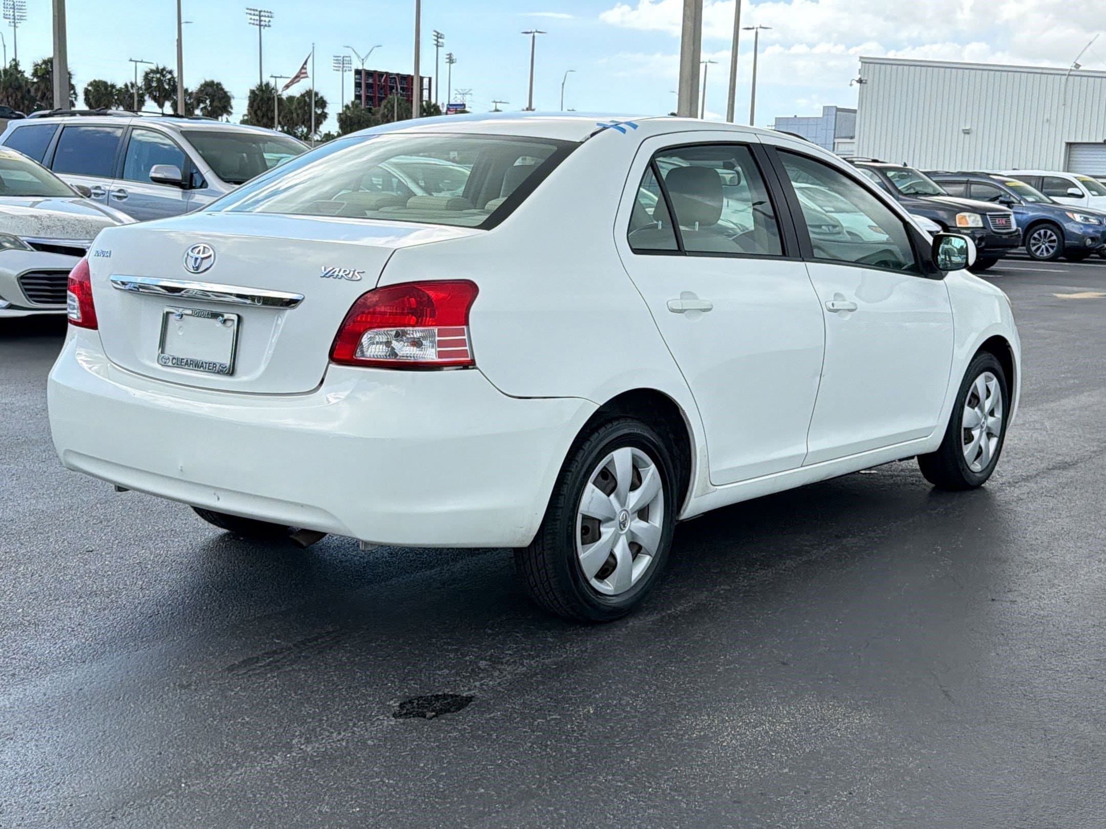 Yaris 4dr Sdn Auto (Natl) Sedan