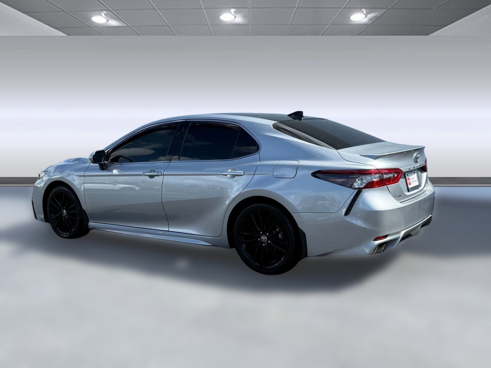 2023 Toyota Camry XSE photo 3