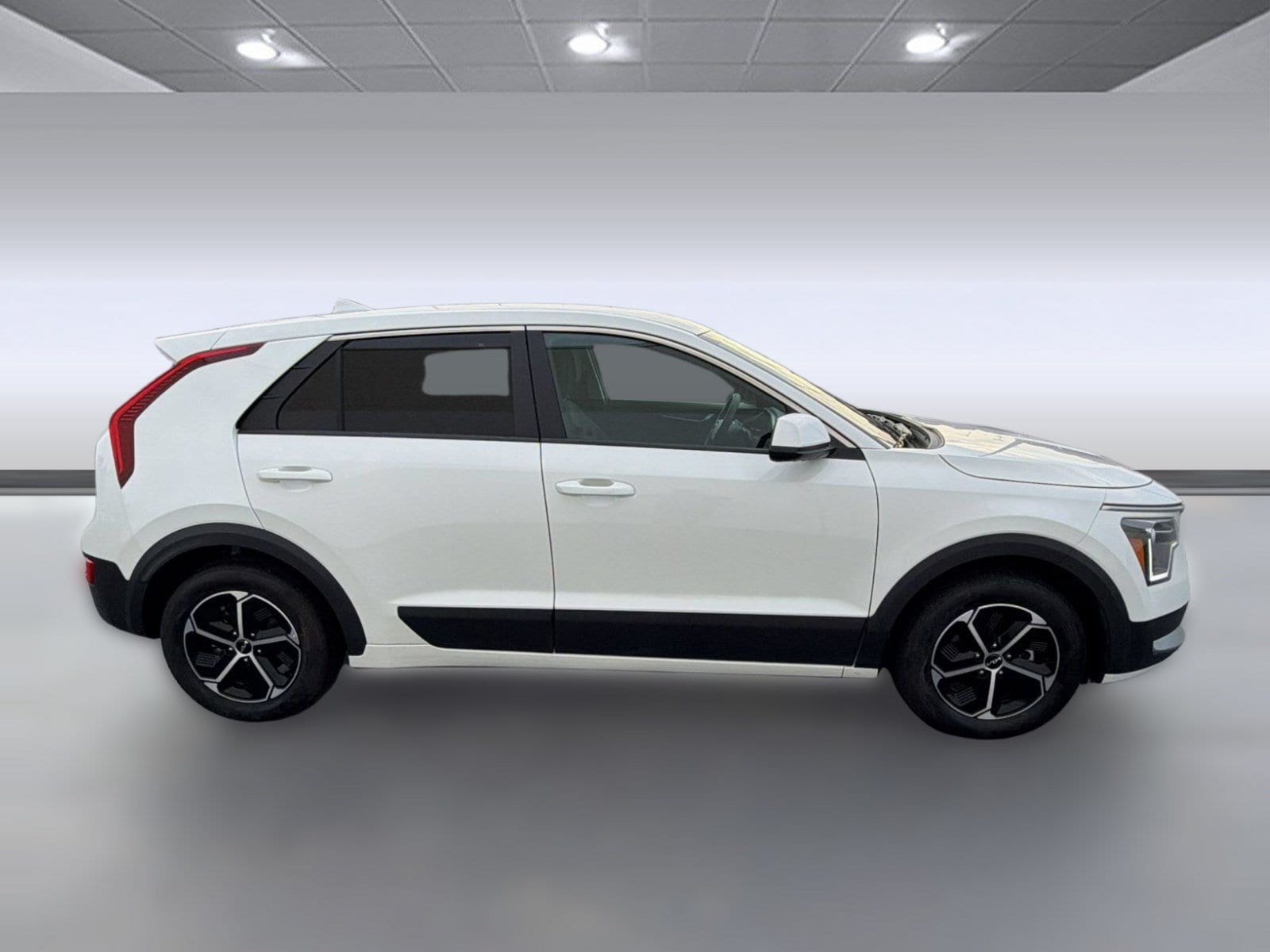 Niro Niro LX (LX FWD) SUV