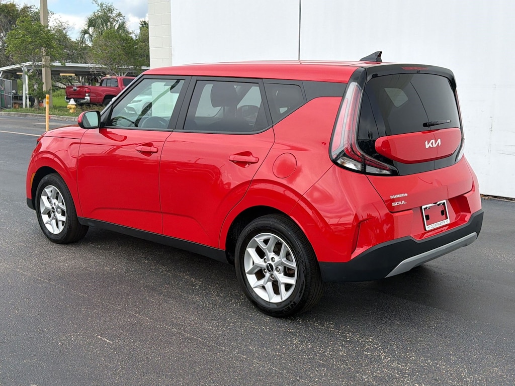 Used 2025 Kia Soul Soul LX (LX FWD) Hatchback