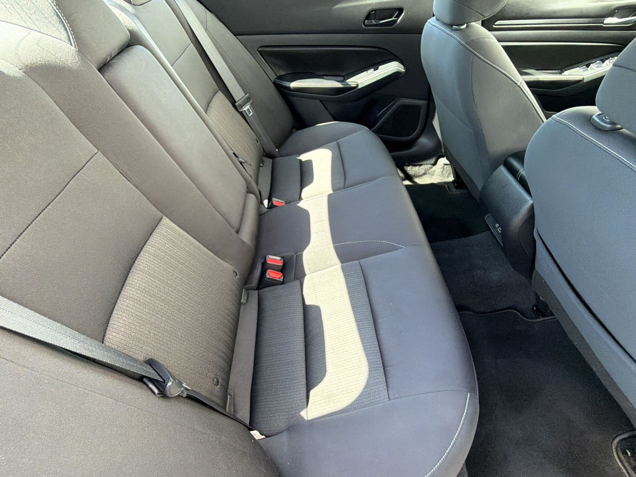 2025 Nissan Altima SV - Photo 33