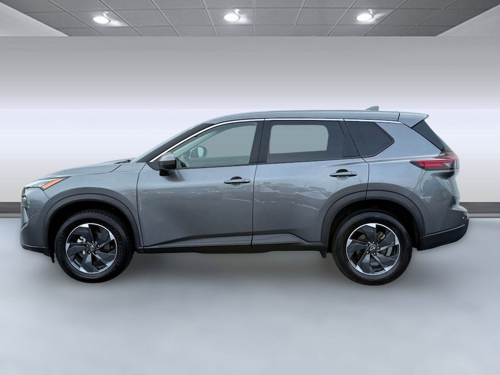 Used 2024 Nissan Rogue SV SUV
