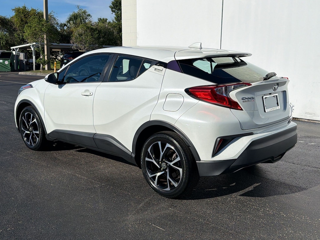 Used 2021 Toyota C-HR XLE (XLE FWD (Natl)) SUV