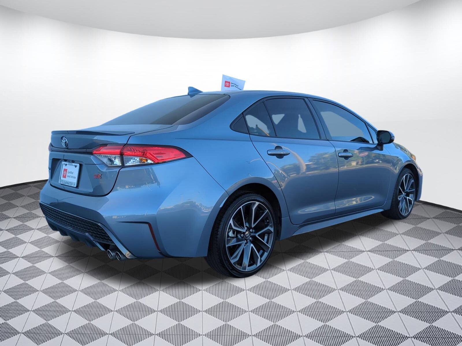 2022 Toyota Corolla SE photo 3