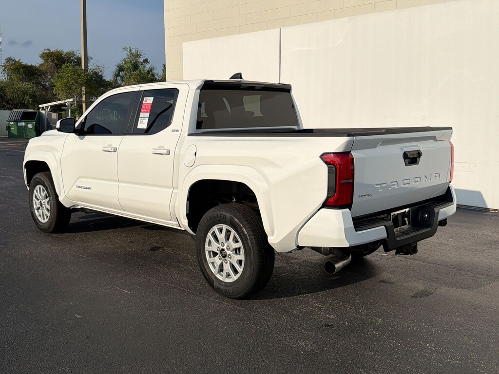 Used 2026 Toyota Tacoma Tacoma SR5 (SR5 Double Cab 5 Bed AT (Natl)) Truck Double Cab