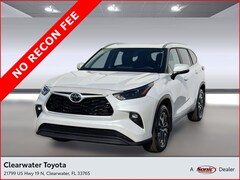 Used 2026 Toyota Highlander Highlander XLE (XLE AWD (Natl)) SUV for sale in Fort Myers