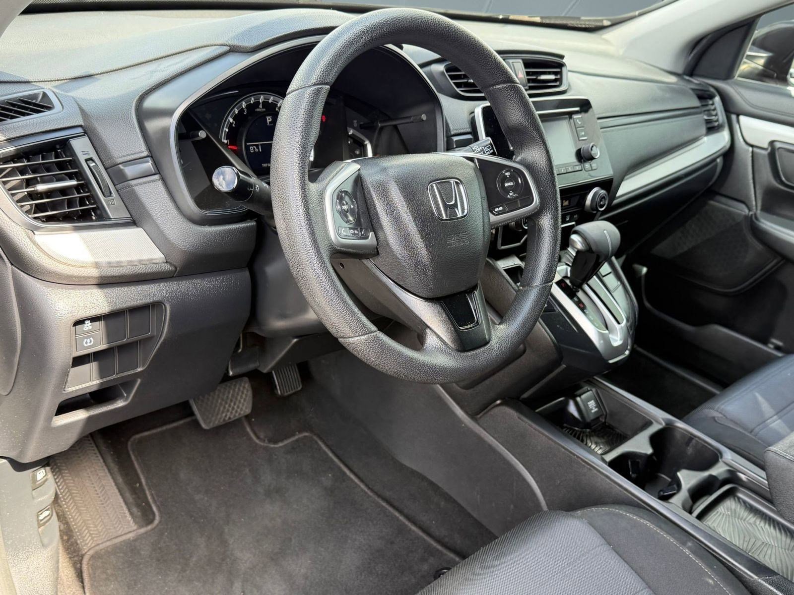 2019 Honda CR-V LX photo 3