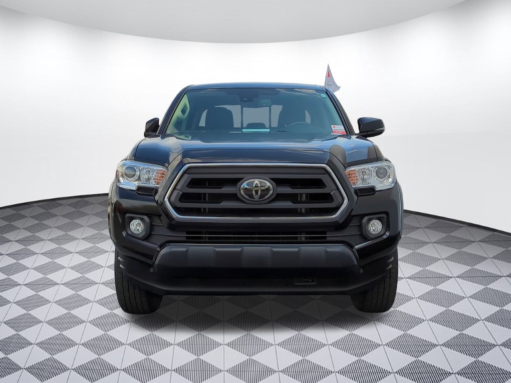 Certified 2022 Toyota Tacoma SR5 (SR5 Double Cab 5ft. Bed V6 AT (Natl)) Truck Double Cab