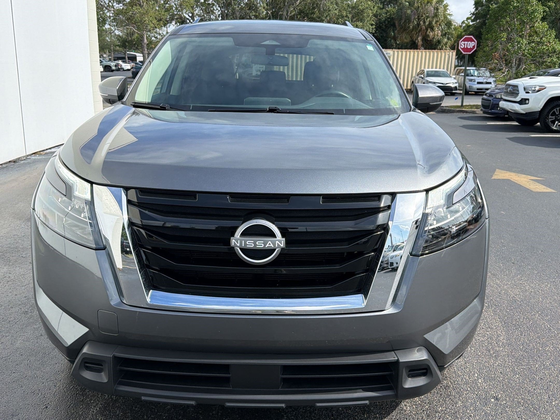 Pathfinder SV (SV 2WD) SUV