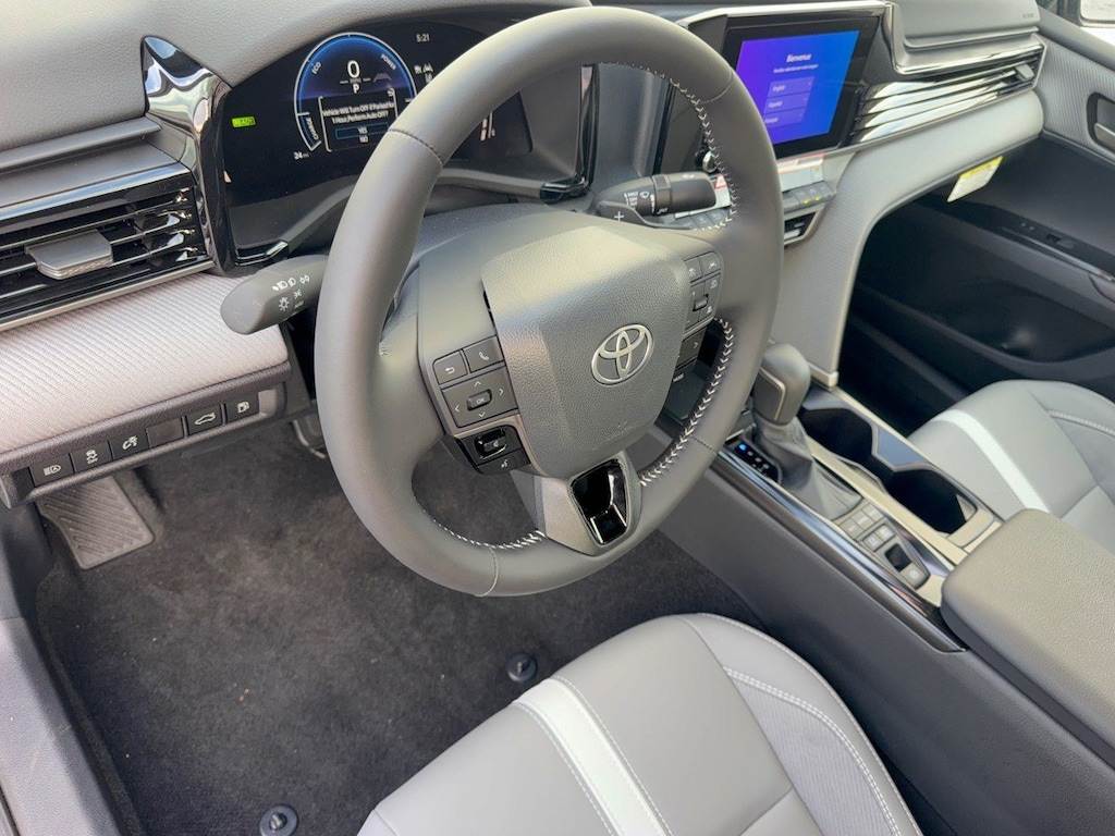 Used 2026 Toyota Camry Camry SE (SE (Natl)) Sedan