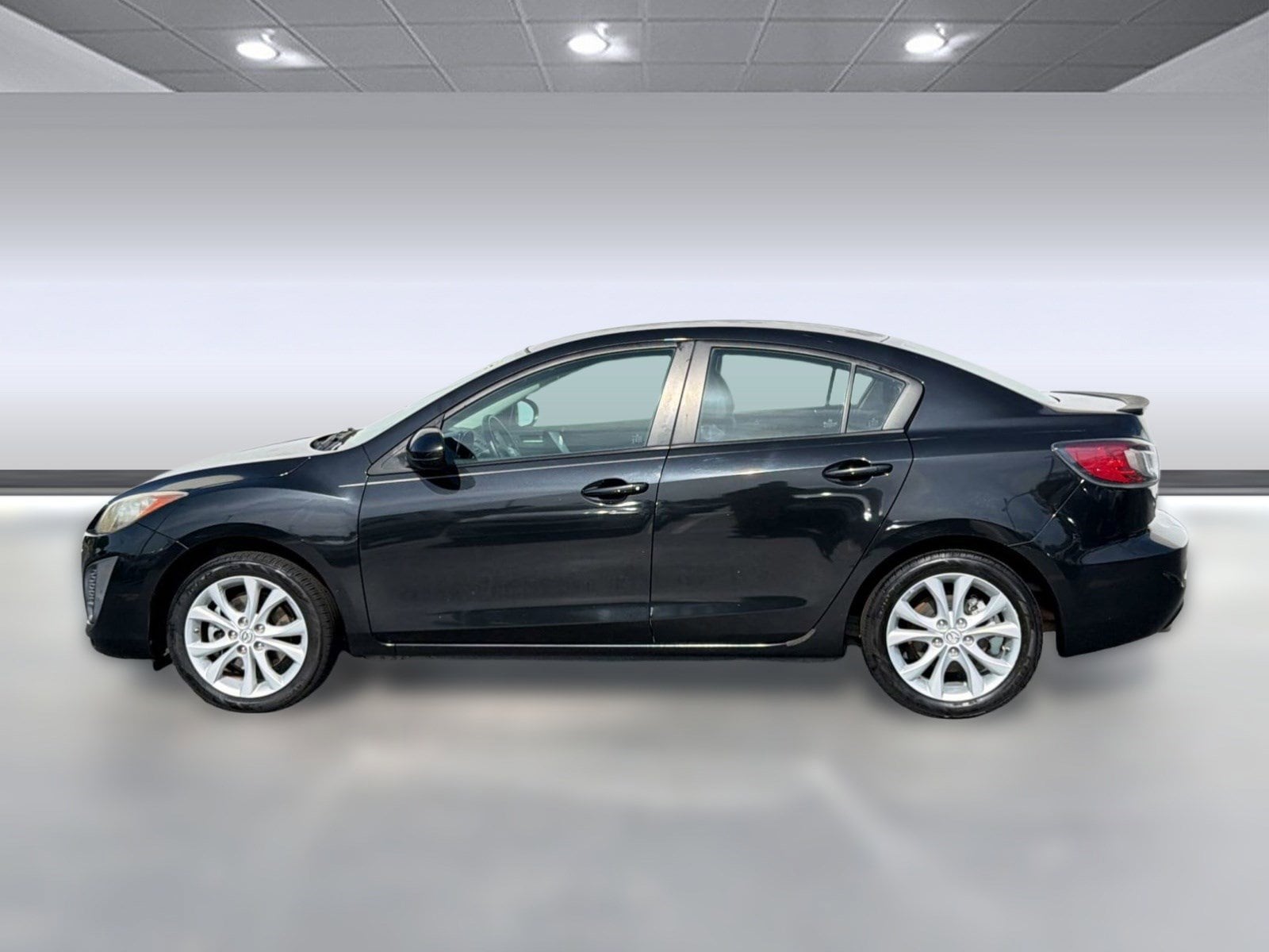 Used 2011 Mazda MAZDA3 s Sport with VIN JM1BL1U57B1409329 for sale in Clearwater, FL