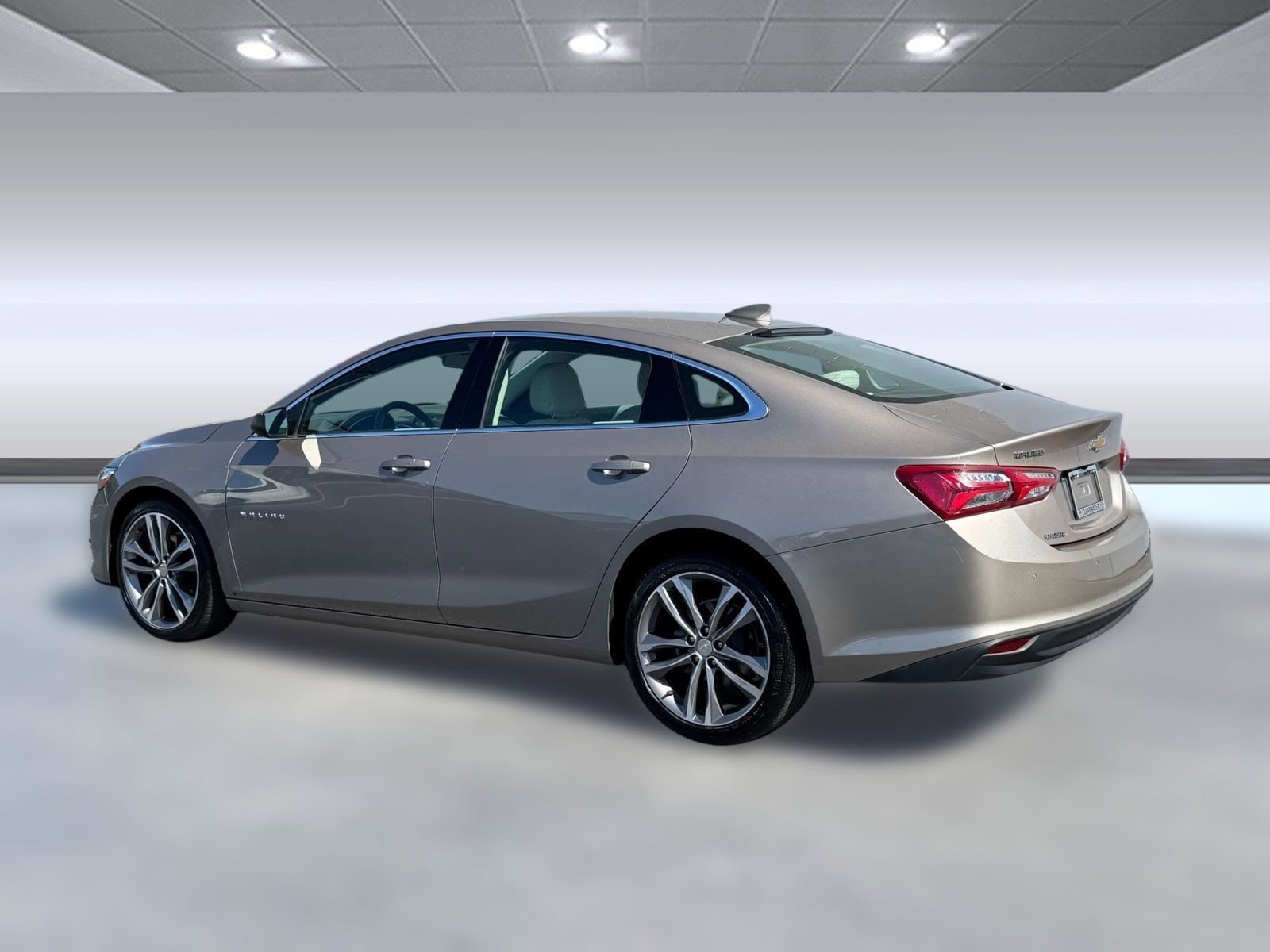 2024 Chevrolet Malibu Premier 2LT photo 3