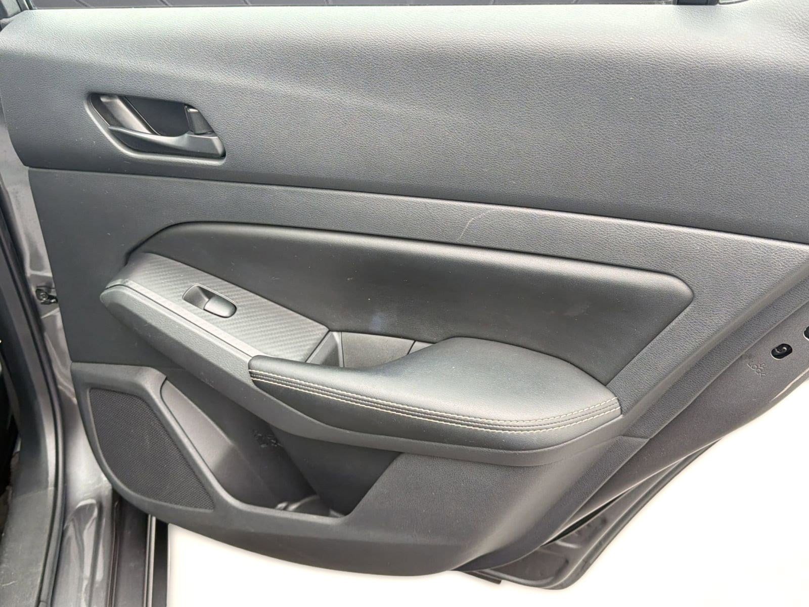 2025 Nissan Altima SV - Photo 22