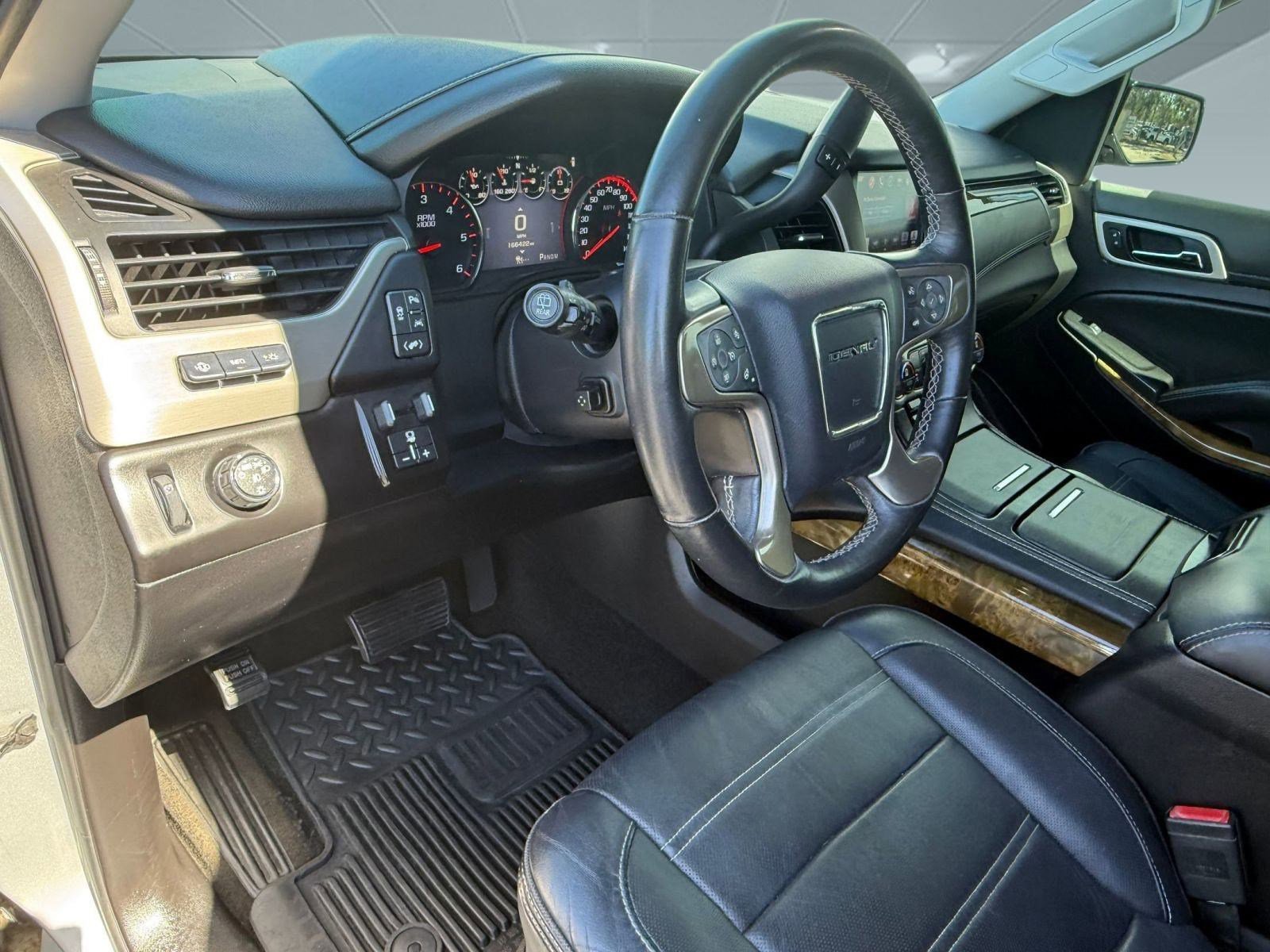 2016 Gmc Yukon XL Denali photo 4