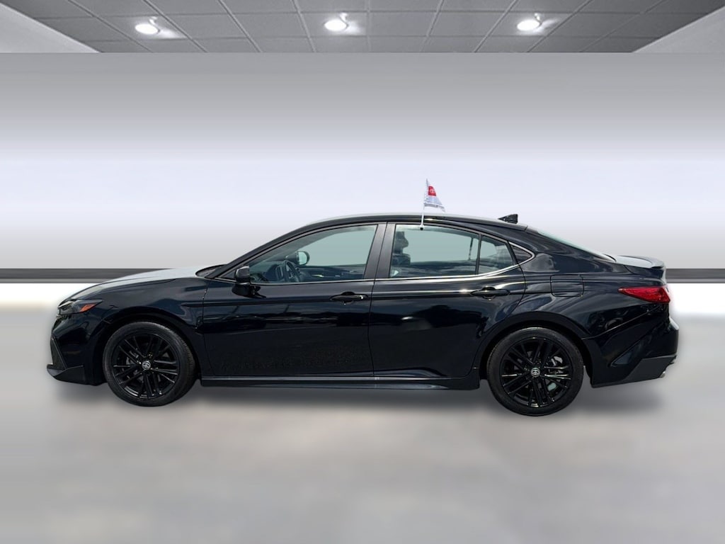 Certified 2025 Toyota Camry SE (SE (Natl)) Sedan