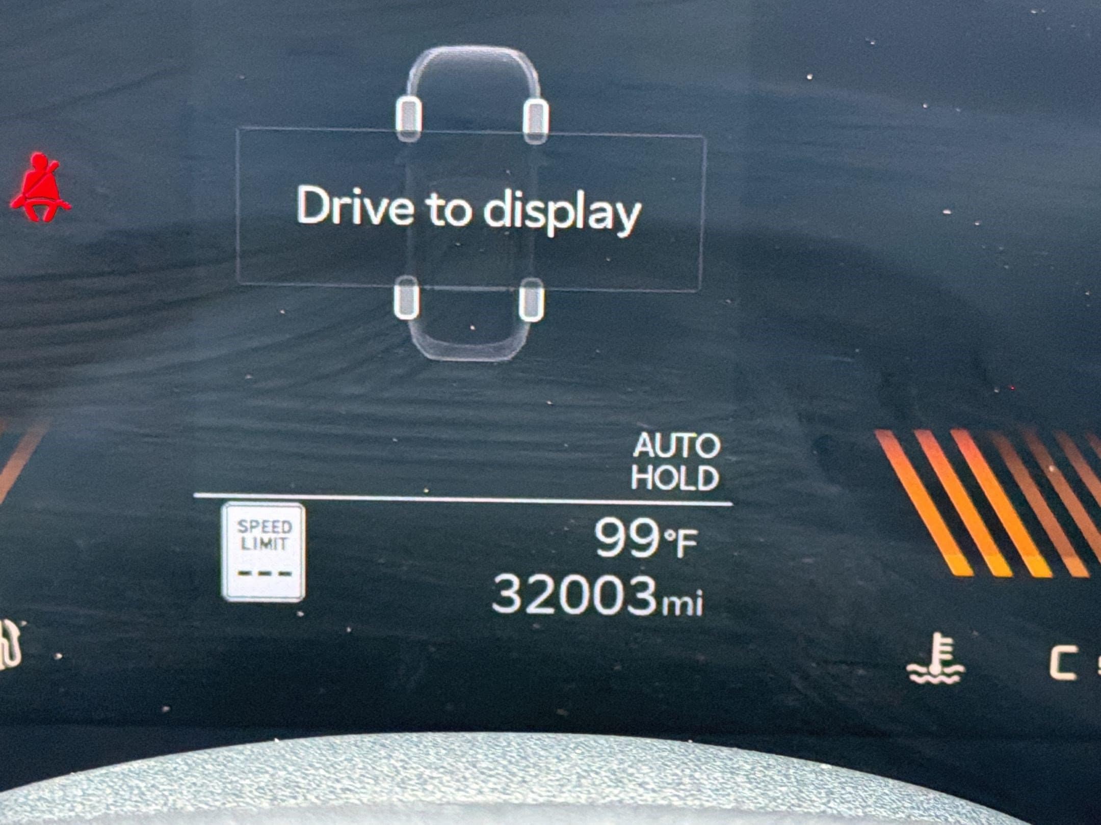 2025 Kia K4 LXS - Photo 25