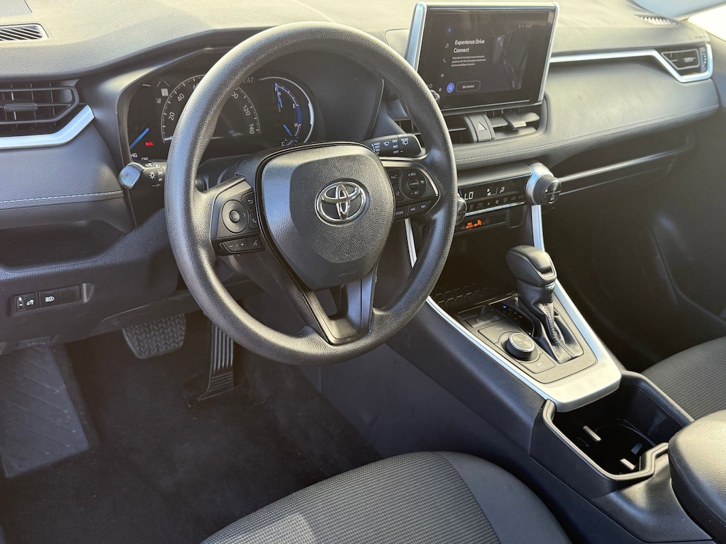 Used 2025 Toyota RAV4 Hybrid Hybrid LE SUV