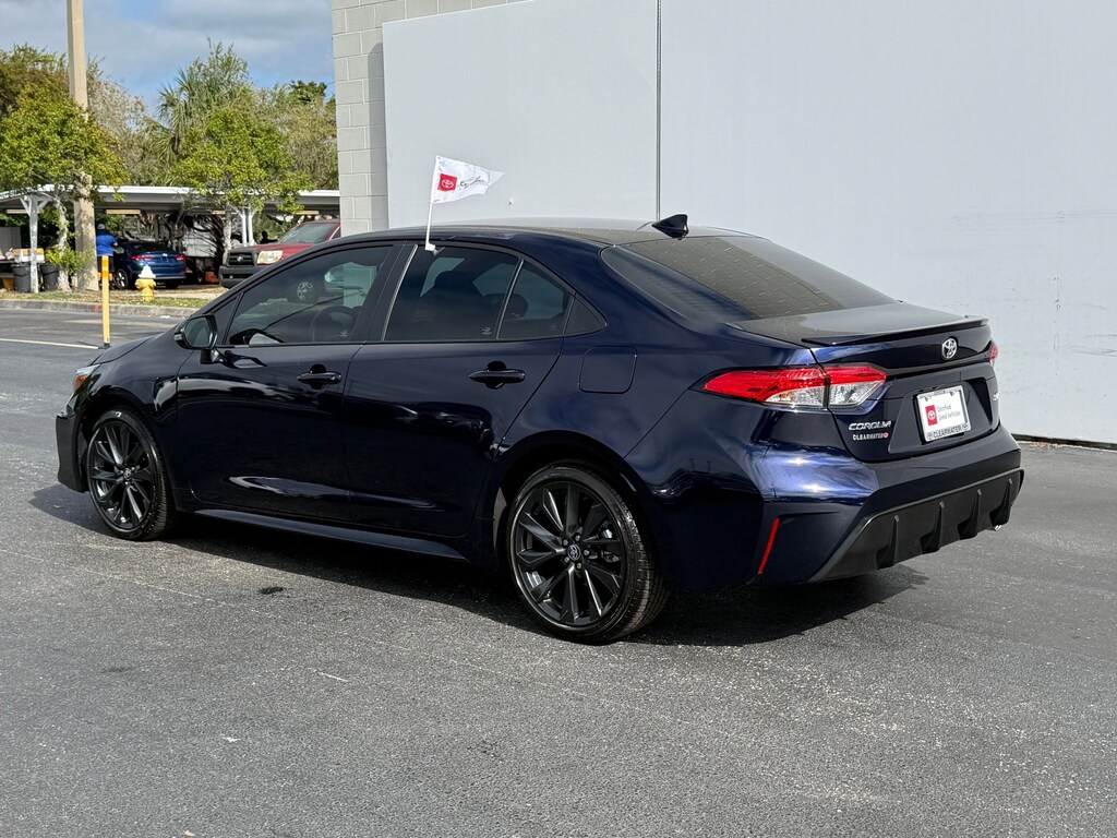 Used 2023 Toyota Corolla SE Sedan