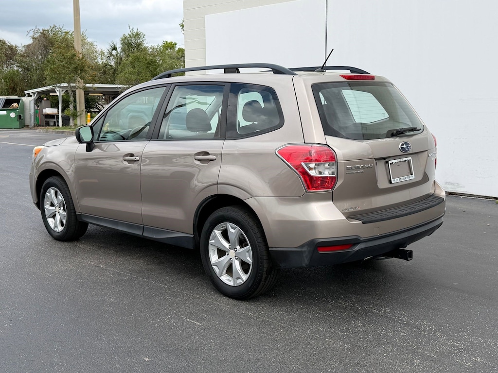 Used 2015 Subaru Forester 2.5i SUV