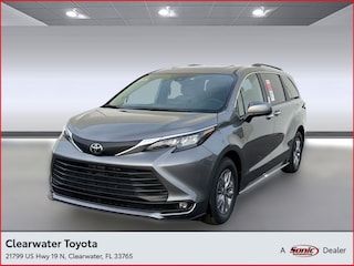 2026 Toyota Sienna XLE 8 PASSENGER