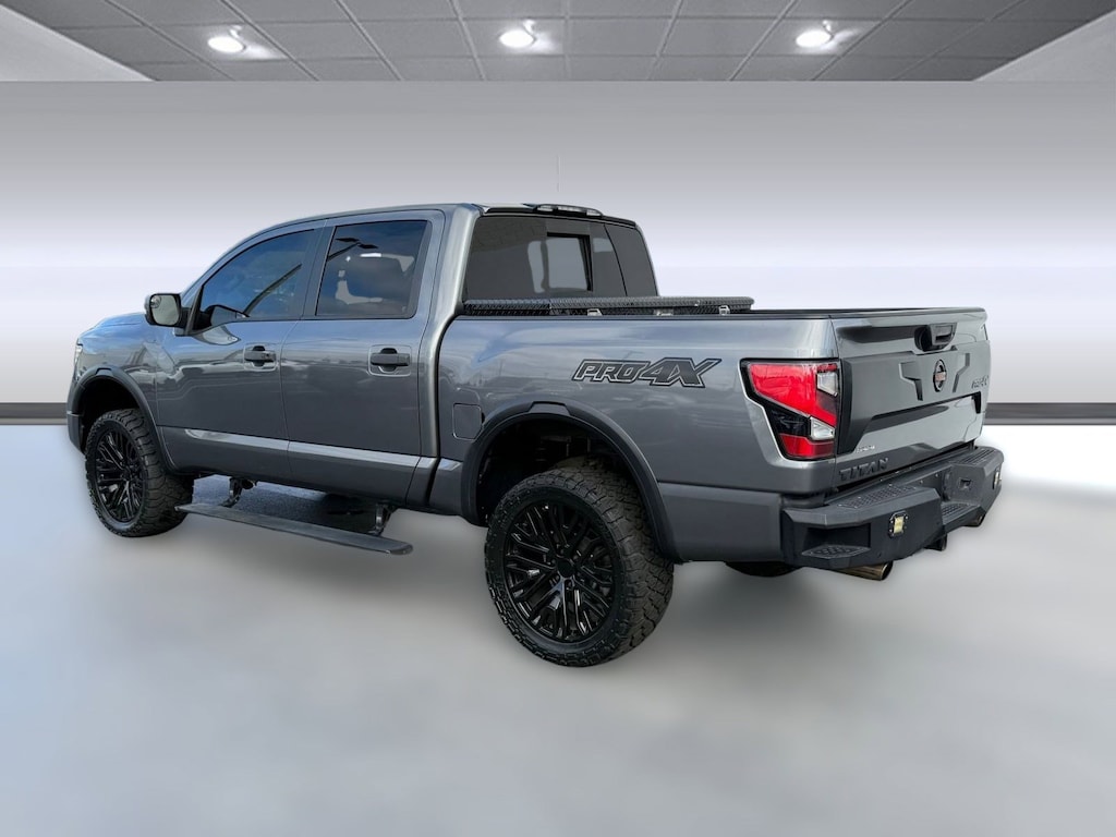 Used 2021 Nissan Titan PRO-4X Truck Crew Cab