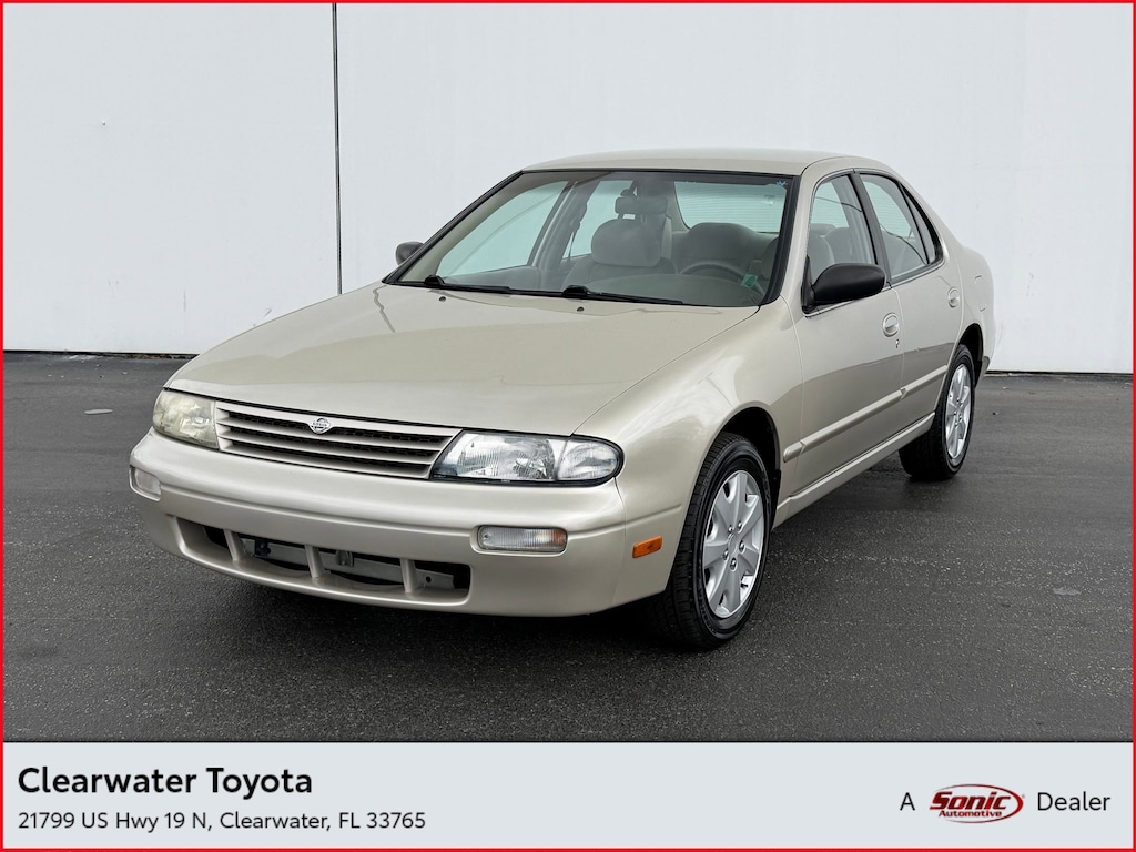 Used 1995 Nissan Altima SE (4dr Sedan SE Auto) Sedan