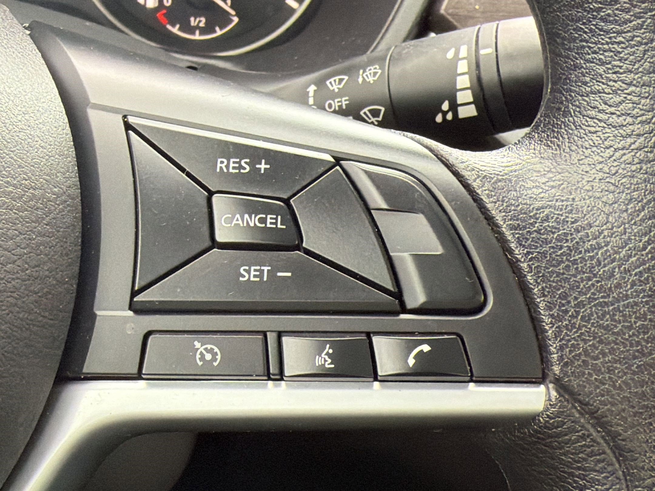 2025 Nissan Altima SV - Photo 27