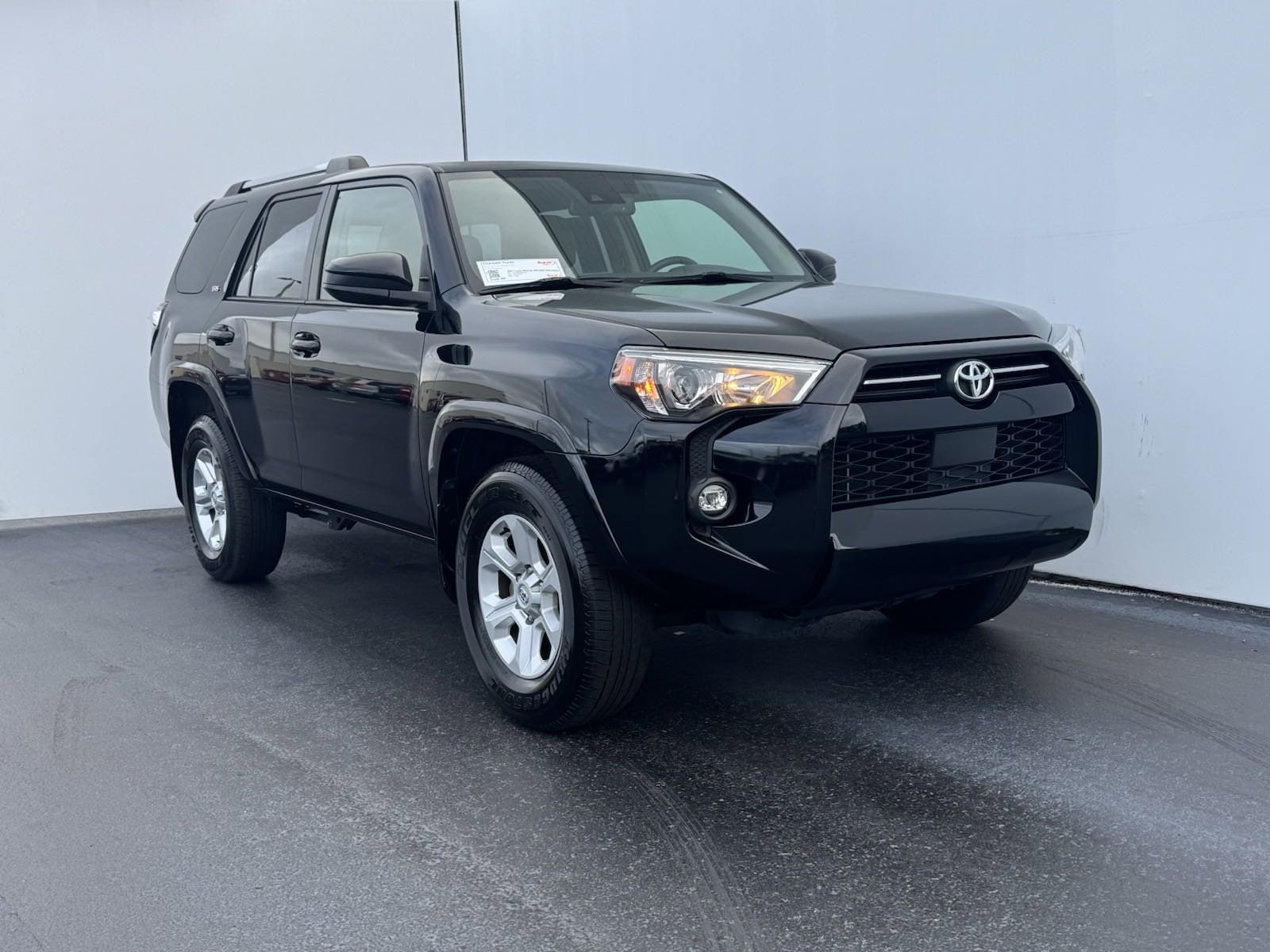 Used 2022 Toyota 4Runner SR5 with VIN JTEEU5JR7N5263354 for sale in Clearwater, FL