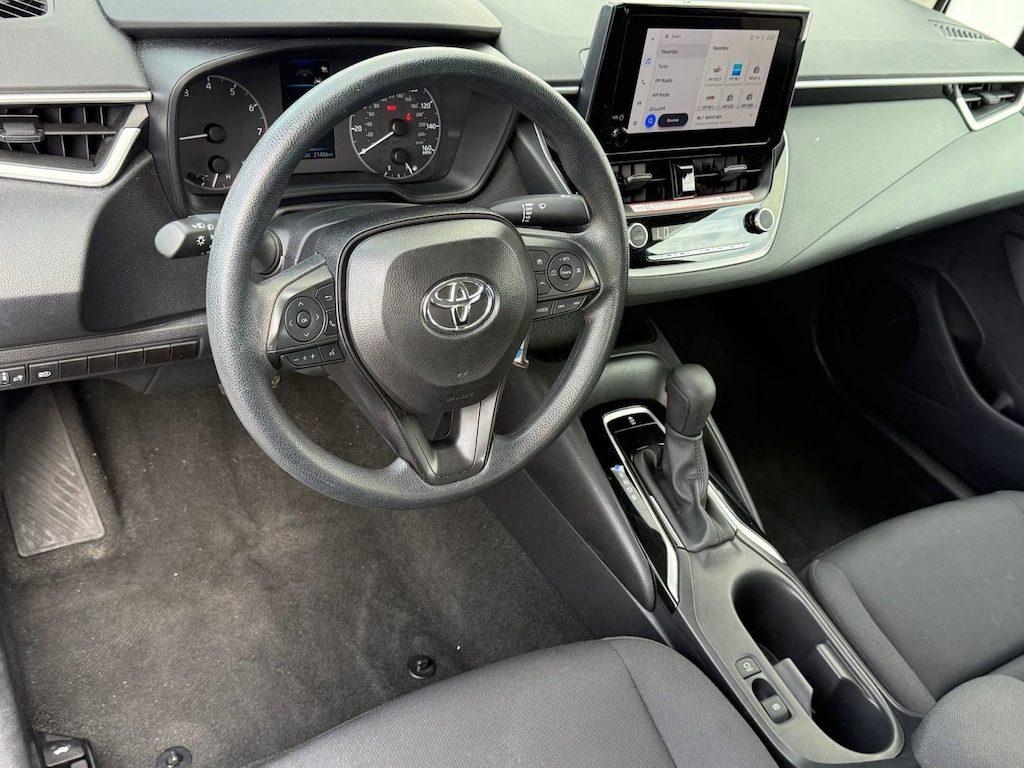 Used 2025 Toyota Corolla LE Sedan