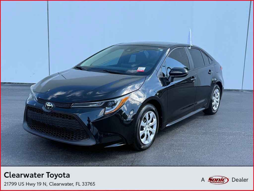 Used 2022 Toyota Corolla LE Sedan