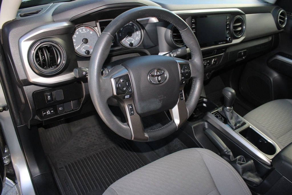 Used 2022 Toyota Tacoma SR5 (SR5 Double Cab 5ft. Bed V6 AT (Natl)) Truck Double Cab