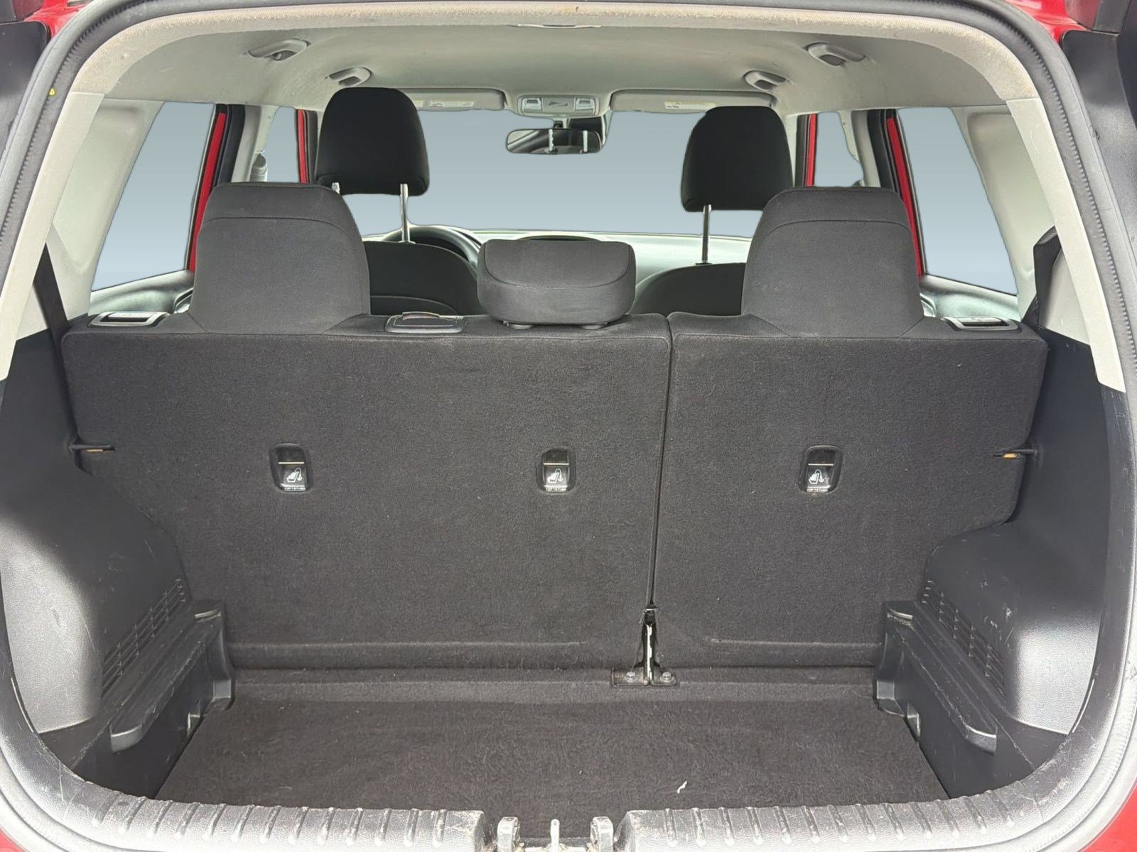 2025 Kia Soul LX - Photo 23