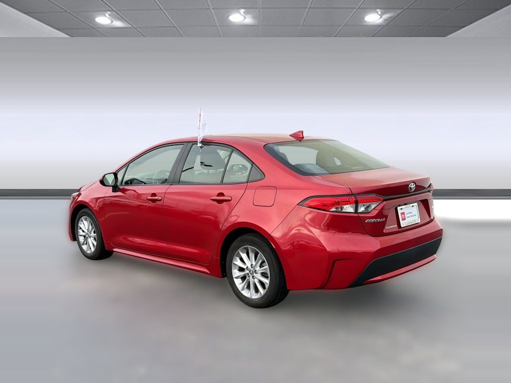 Certified 2021 Toyota Corolla Corolla LE (LE CVT (SE)) Sedan