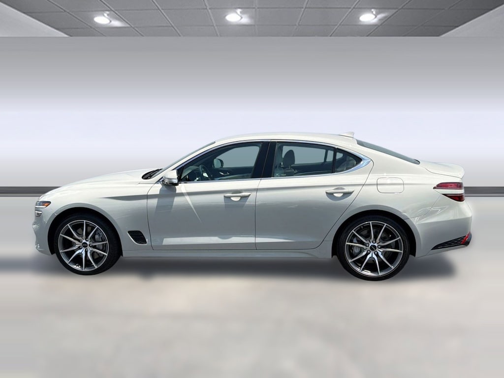 Used 2025 Genesis G70 2.5T Sedan