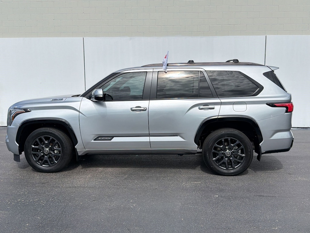 Certified 2024 Toyota Sequoia Platinum (Platinum 4WD (Natl)) SUV