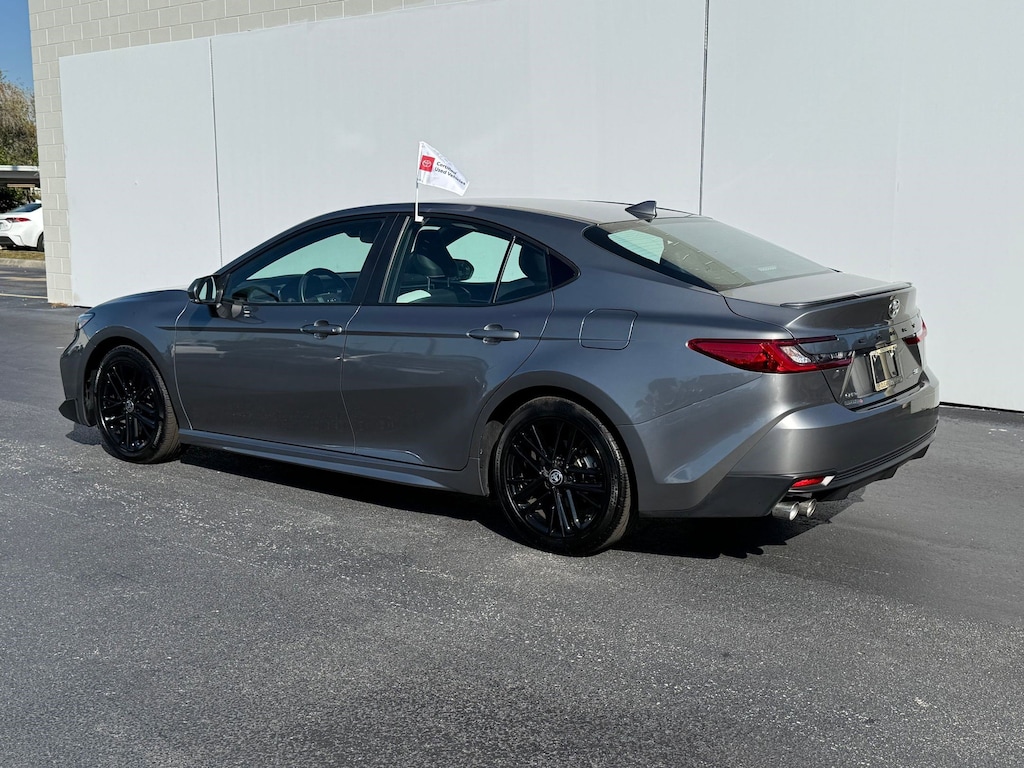 Certified 2025 Toyota Camry SE (SE (Natl)) Sedan