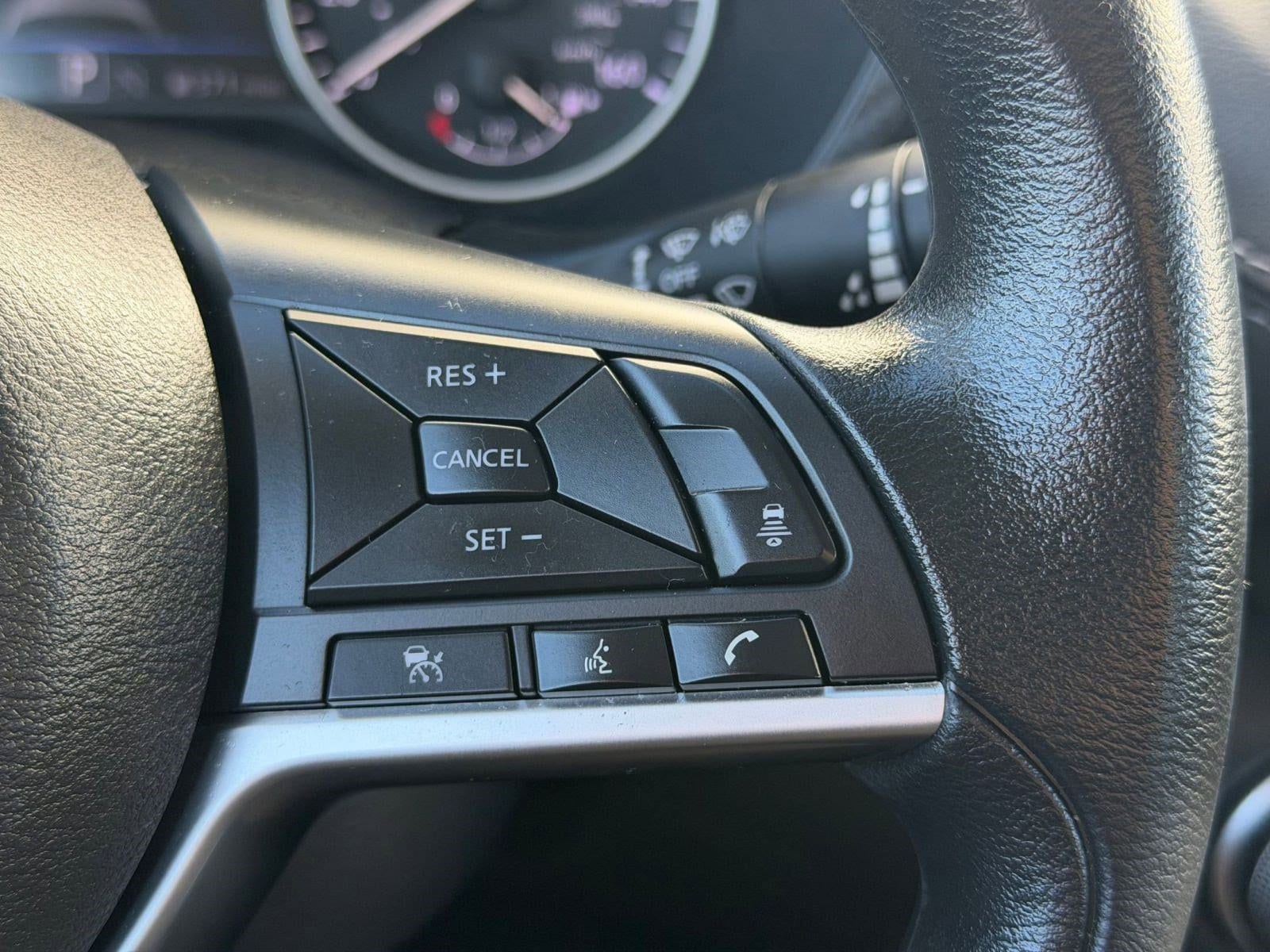 2025 Nissan Sentra SV - Photo 27