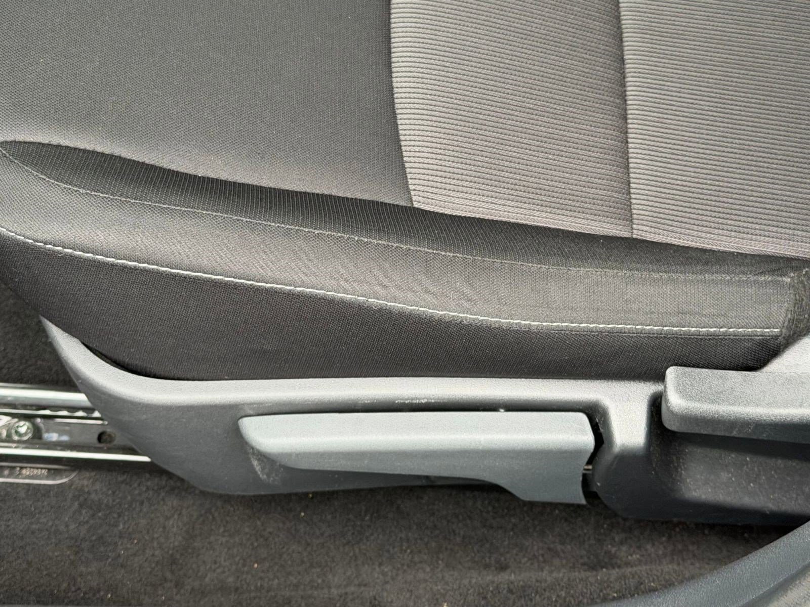 2025 Nissan Sentra SV - Photo 14