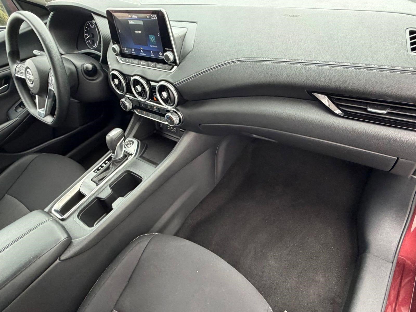 2025 Nissan Sentra SV - Photo 34