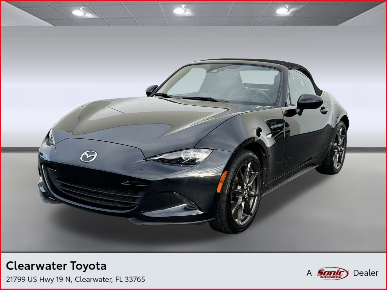 2021 Mazda MX-5 Miata Sport's photo