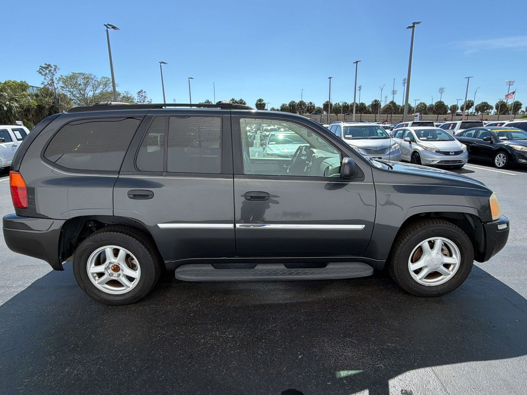 Envoy SLE (2WD 4dr SLE) SUV