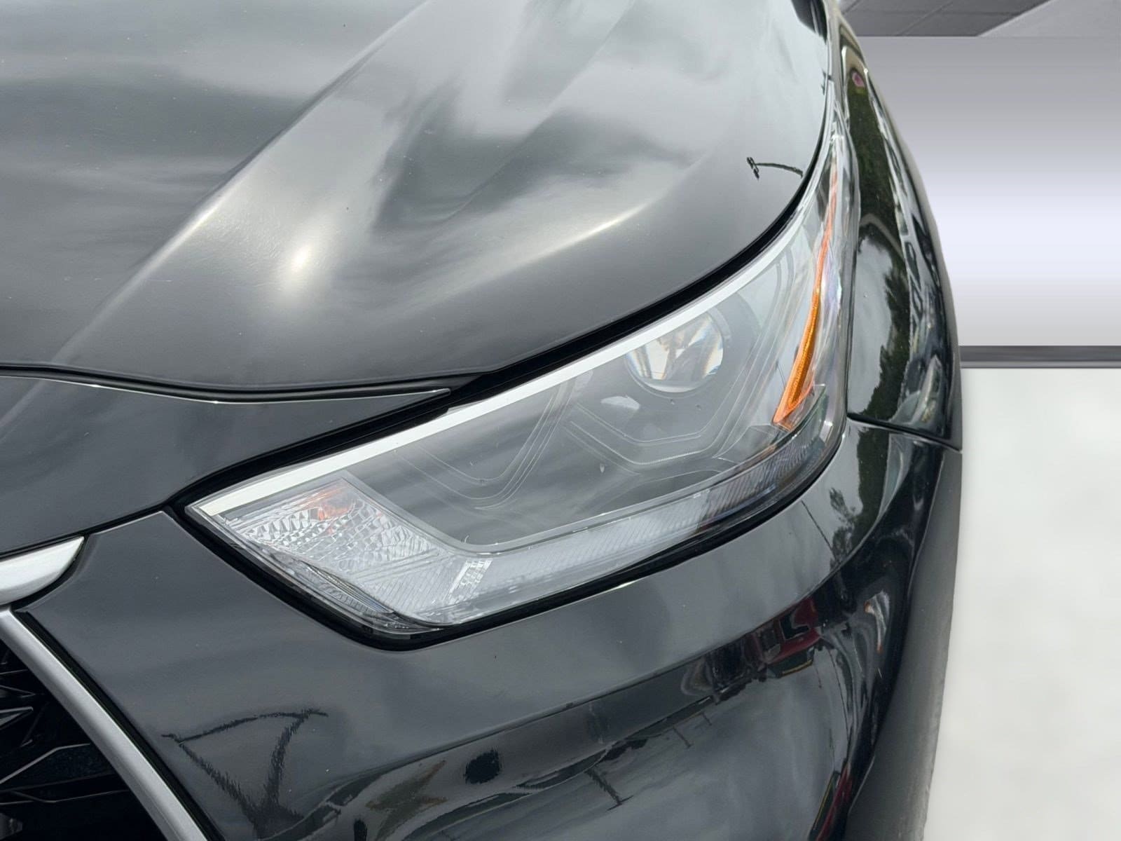 2025 Toyota Highlander LE - Photo 11