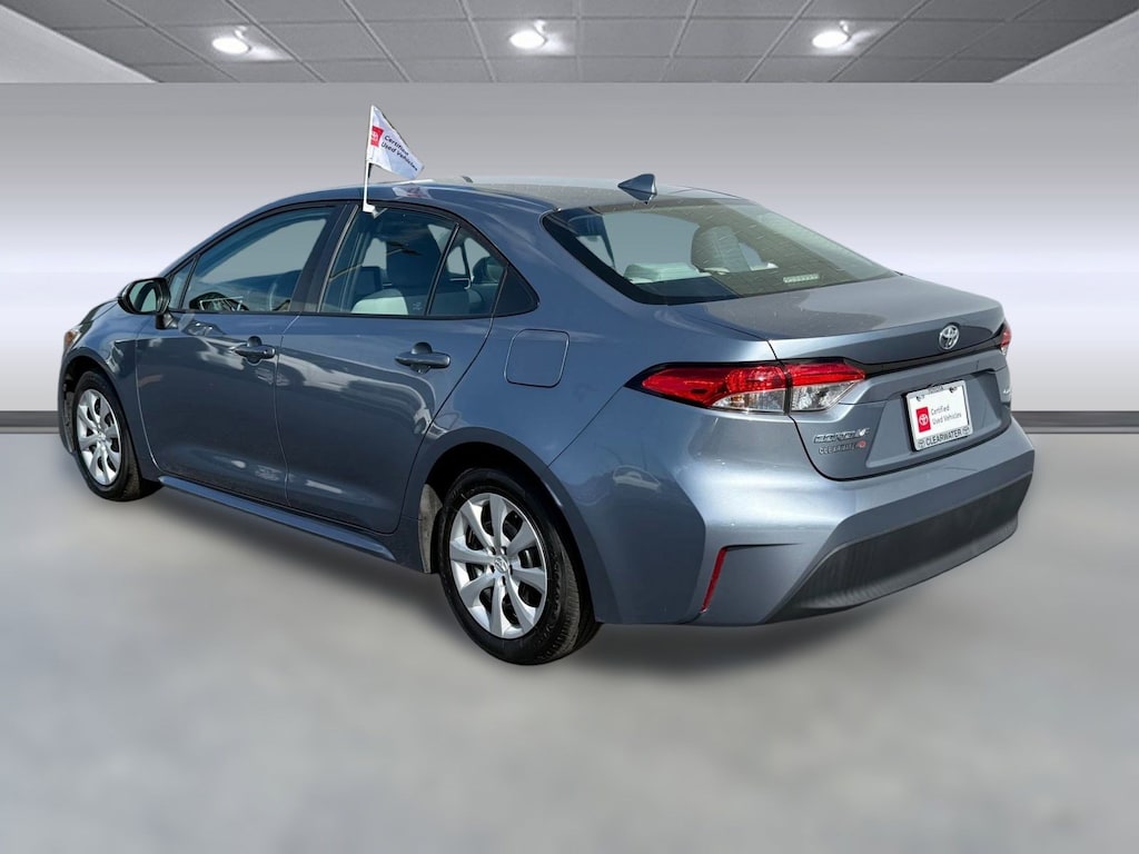 Used 2024 Toyota Corolla LE Sedan