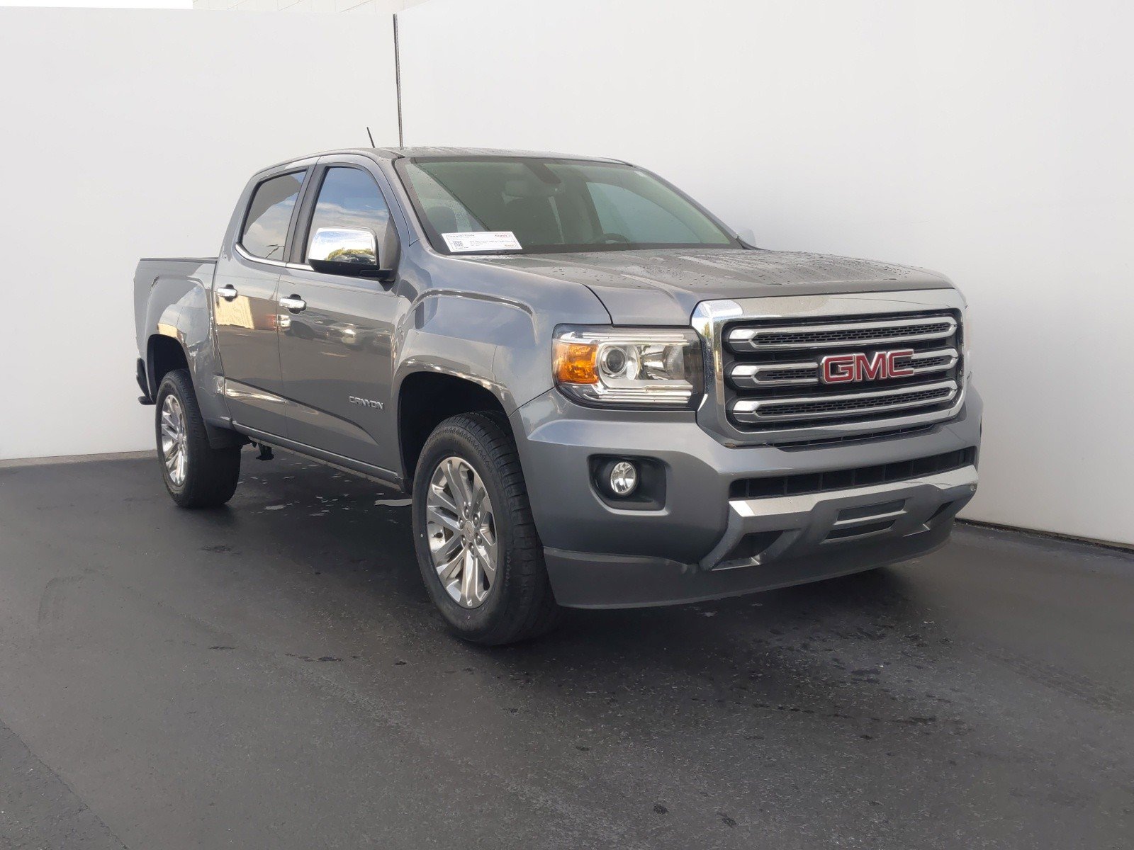 Used 2020 GMC Canyon SLT with VIN 1GTG5DEN6L1246920 for sale in Clearwater, FL