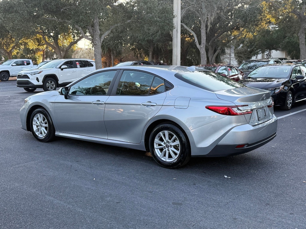 Used 2025 Toyota Camry LE (LE (Natl)) Sedan