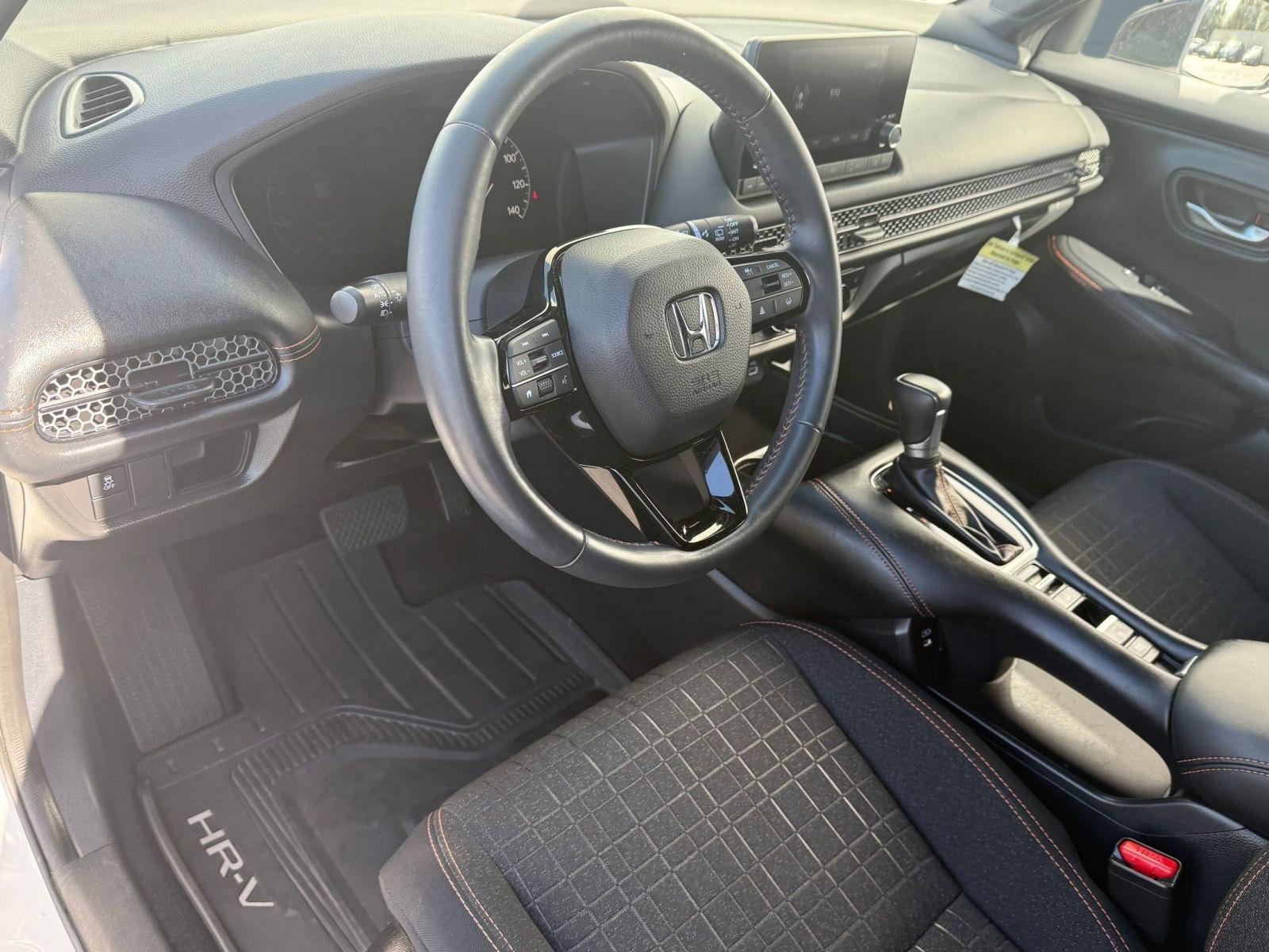 2024 Honda HR-V Sport photo 4
